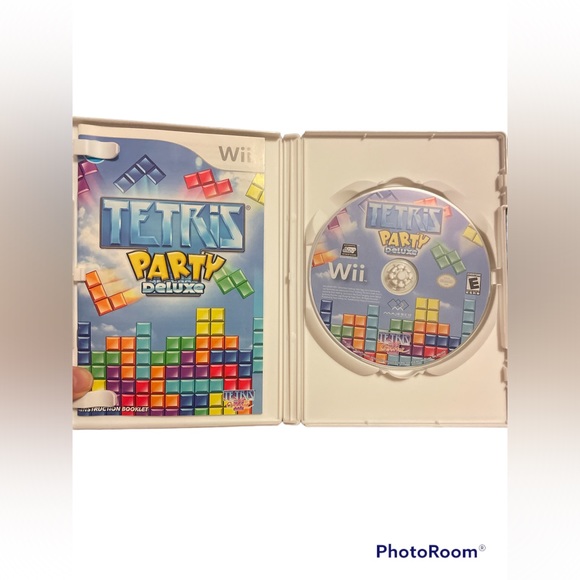 Tetris Party Deluxe Nintendo Wii Game Pre-Owned - Picture 3 of 4